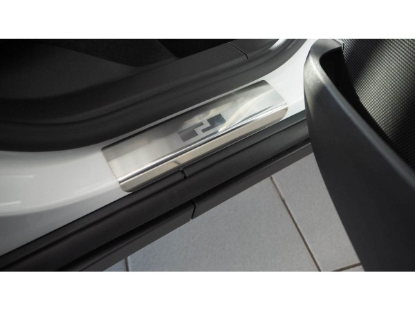 Протектори за прагове за Opel Mokka / Mokka X / Chevrolet Trax 2012-2019, метални - серия 08 / Alu-Frost
