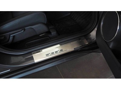 Протектори за прагове за Honda HR-V II 2015-, метални - серия 08 / Alu-Frost