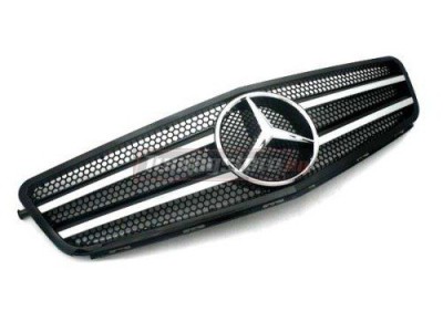 Решетка за Mercedes C-class W204 (07-11)