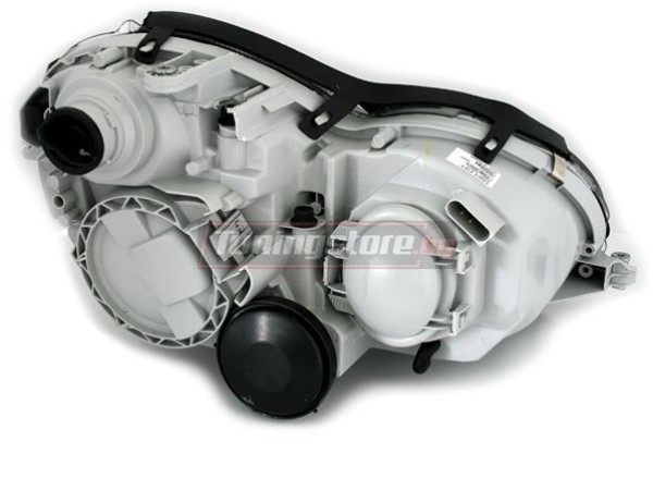 Кристални фарове за Mercedes w203 C-class седан (2000 - 2006) Кристални фарове за Mercedes w203 C-class седан (2000 - 2006)