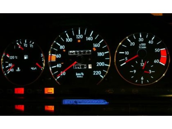 Плазмени циферблати MERCEDES W201 190E