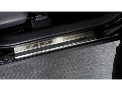 Протектори за прагове за Toyota Corolla Cross от 2022г, метални - серия 08 / Alu-Frost