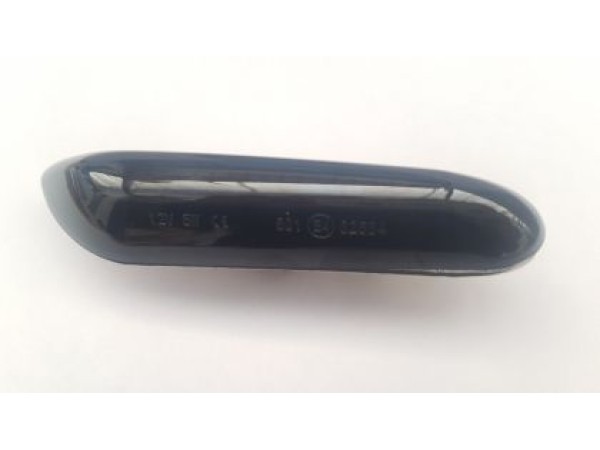 Диодни мигачи за калник BMW E46 (2001-2005) / E60 / E87 / E90 - опушени с бягащ мигач