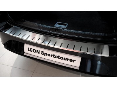Протектор за задна броня за Seat Leon IV комби от 2020г, двуслоен - серия 25 / Alu-Frost