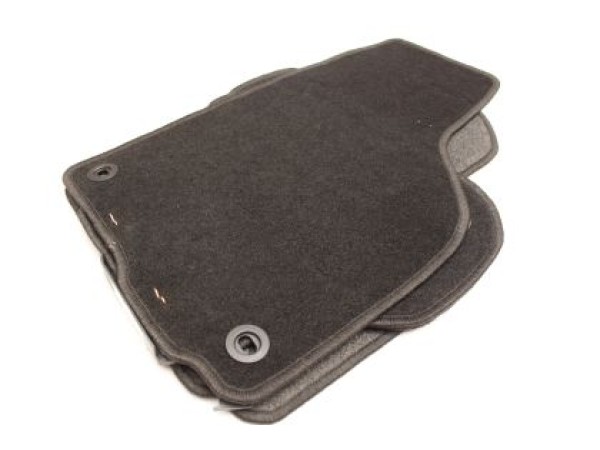 Мокетни стелки за VW Golf 5/ 6 / Jetta 2005-2011 с елипсовидни копчета - Petex Rex