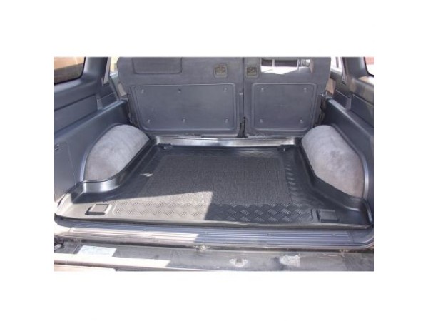 Стелка за багажник за Isuzu Trooper / Opel Monterey 1992-2002 - Aristar Standard