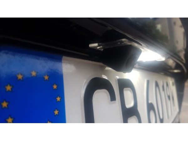 Камера за задно виждане за Opel Vectra / Opel Astra J / Vectra / Antara / Corsa / Zafira B