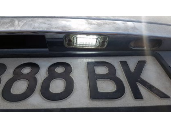 Плафони за осветление на задния номер за Mercedes W163 / W164 ML (1998-2008) / W251 R-CLASS
