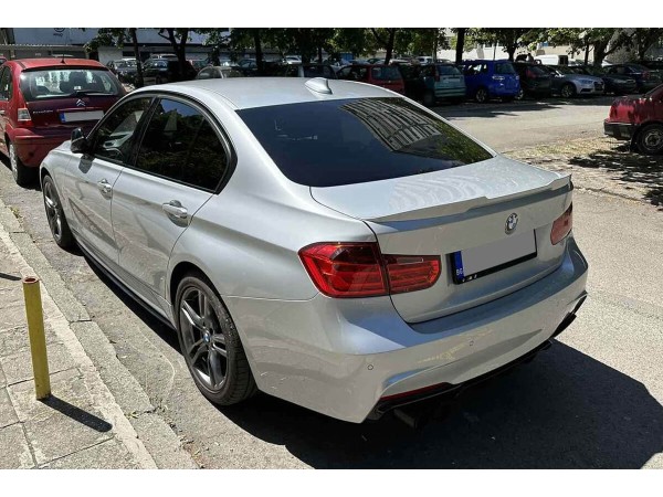 Спойлер за багажник за BMW F30 2011-2019 - M4 дизайн