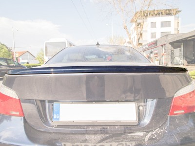 Спойлер за багажник за БМВ Е60 2003-2010 - M-technik черен лак