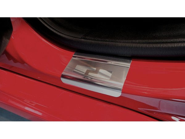 Протектори за прагове за Alfa Romeo Giulia facelift от 2020г, метални - серия 08 / Alu-Frost