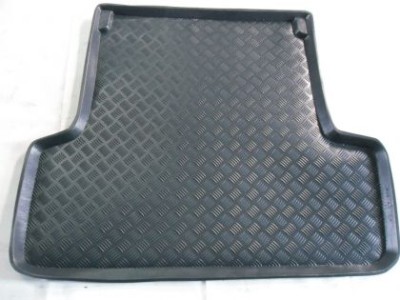 PVC стелка за багажник за Mercedes C-Klasa W202T 1993-2001 Combi - M-Plast