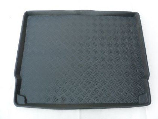 PVC стелка за багажник за Opel Astra J 2009-2015 hatchback - M-Plast PVC стелка за багажник за Opel Astra J 2009-2015 hatchback - M-Plast