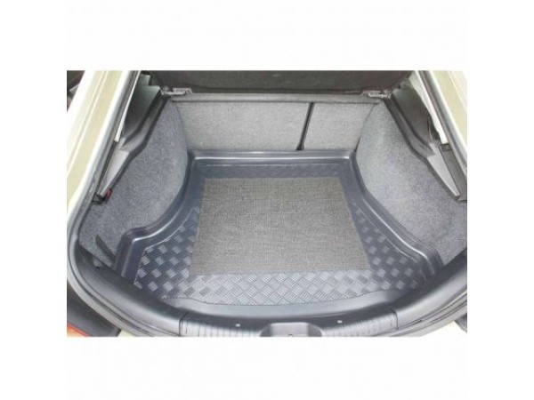 Стелка за багажник за Ford Mondeo 2001-2007, седан/ хечбек 5 врати - Aristar Standard
