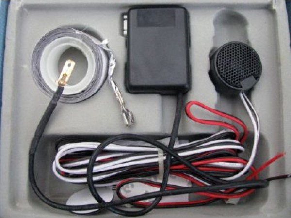 Парктроник електромагнитен (без пробиване на броня) - със звук