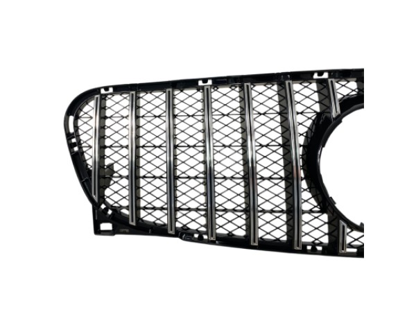 Решетка за Mercedes GLA X156 2013-2018 chrome/black - GT